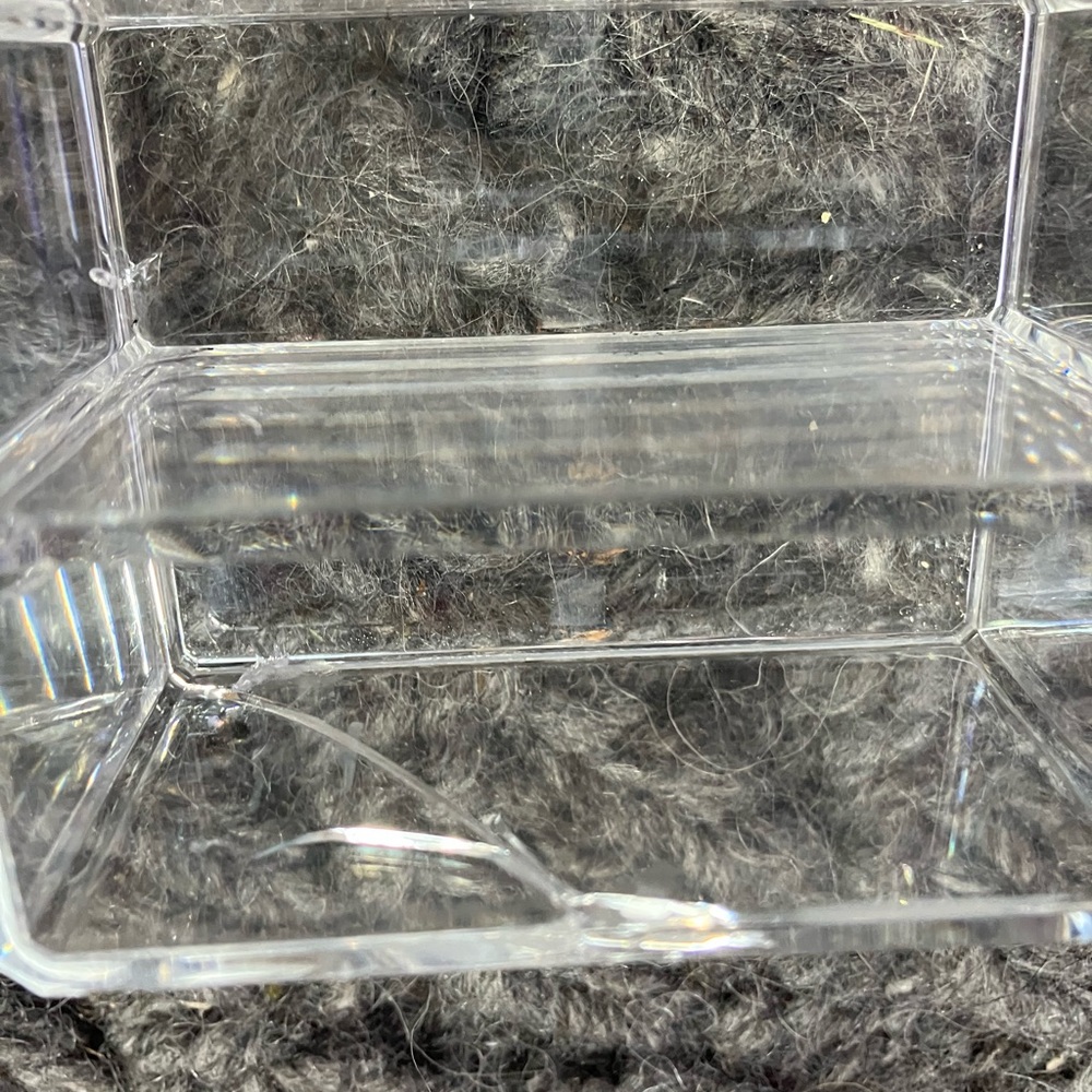 Makeup Compact Storage Tray - Picture 2 of 5